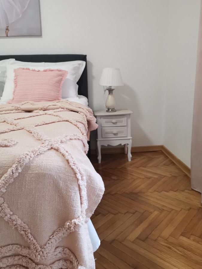 Kuca Jeka Hotel Vrnjačka Banja Kültér fotó