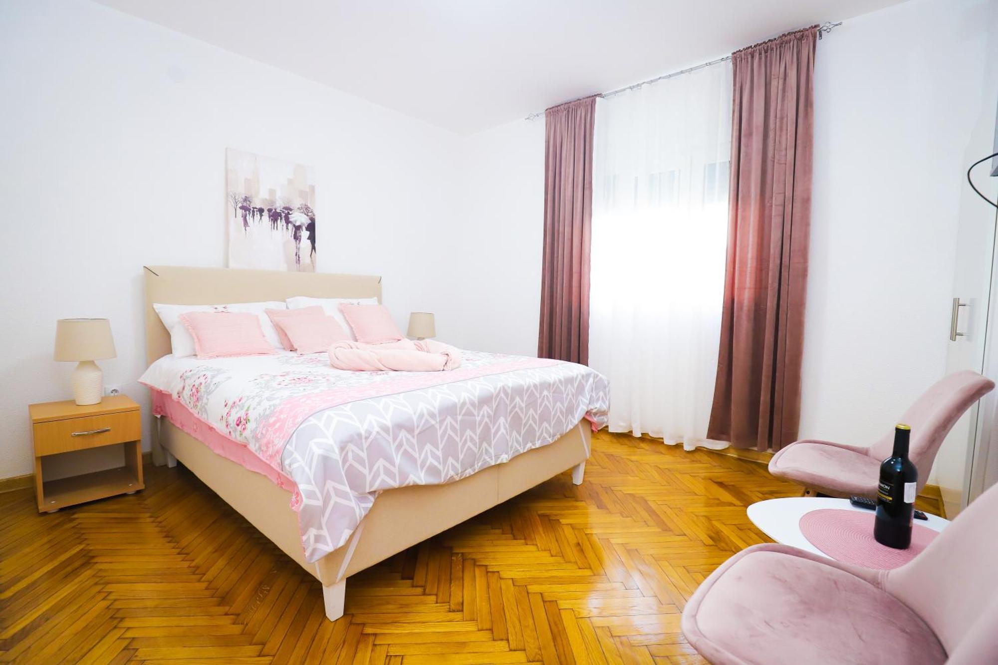 Kuca Jeka Hotel Vrnjačka Banja Kültér fotó