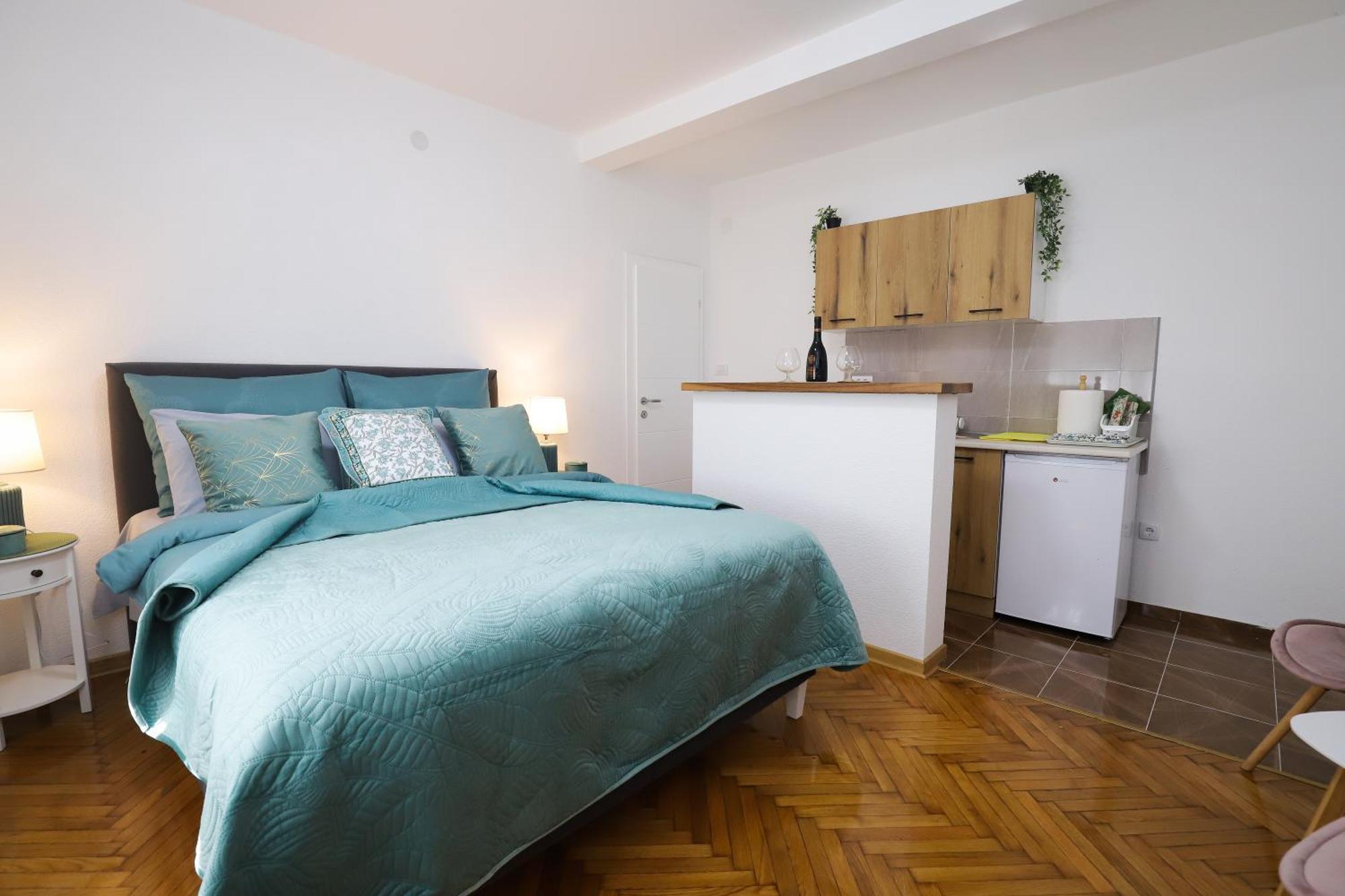 Kuca Jeka Hotel Vrnjačka Banja Kültér fotó