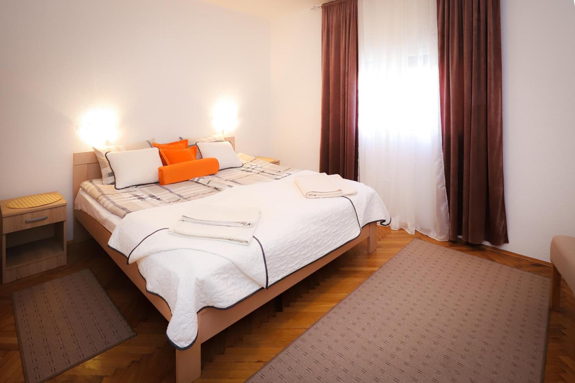Kuca Jeka Hotel Vrnjačka Banja Kültér fotó