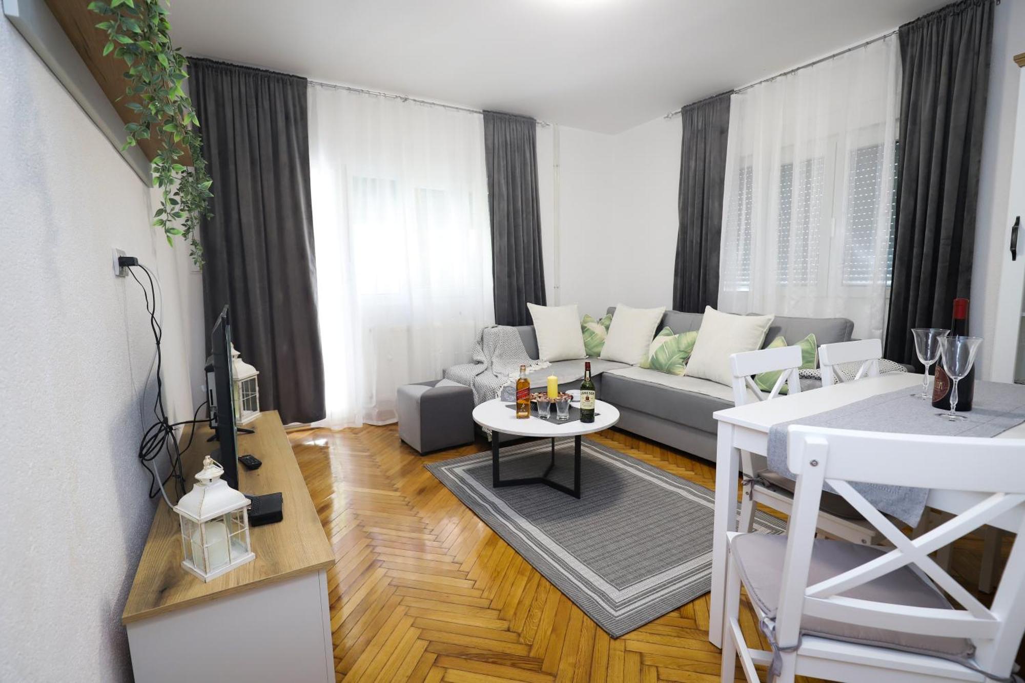 Kuca Jeka Hotel Vrnjačka Banja Kültér fotó